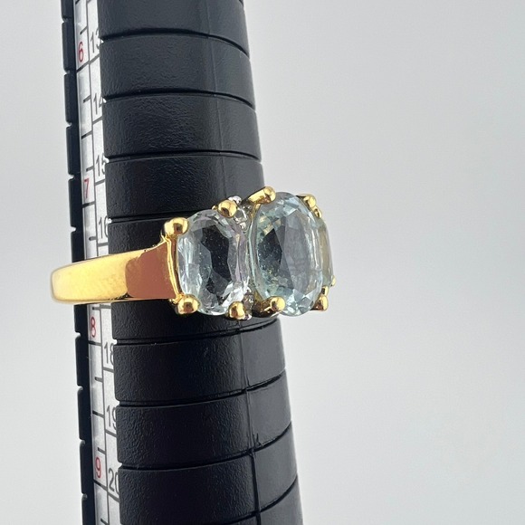 Vintage Gold Tone Three Stone Oval Cut Cocktail Ring Size 8 about 7.75 Costume - Picture 2 of 6